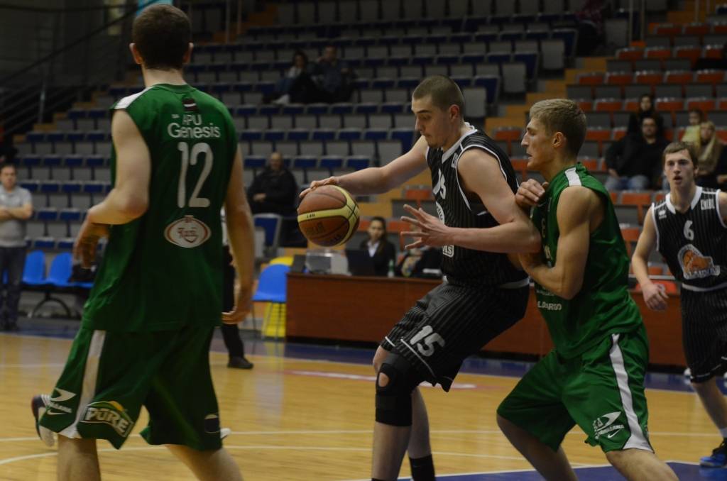 Autors: Uldis Dobelis