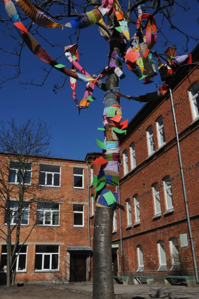 No 11. līdz 18. martam par godu Liepājas 388. dzimšanas dienai Izglītības pārvalde pilsētas skolās un bērnudārzos pirmo reizi organizē "Radošuma dienas", lai rosinātu bērnus un jauniešus uz jaunām, radošām iniciatīvām un stiprinātu saikni...
Autors: ReKurZeme, portāls
