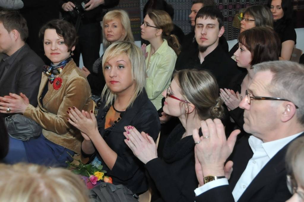 Foto no Liepājas Gada balvas kultūrā pasniegšanas ceremonijas Liepājas muzejā 8.marta vakarā. Plašāk informēsim atsevišķi.
Autors: ReKurZeme, portāls