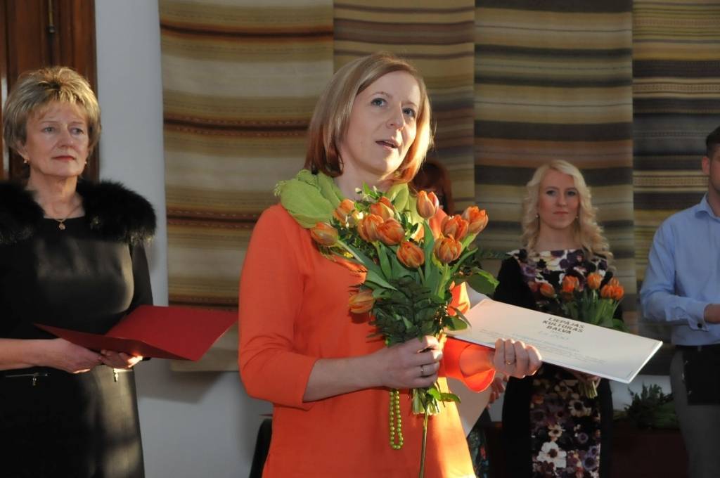 Foto no Liepājas Gada balvas kultūrā pasniegšanas ceremonijas Liepājas muzejā 8.marta vakarā. Plašāk informēsim atsevišķi.
Autors: ReKurZeme, portāls