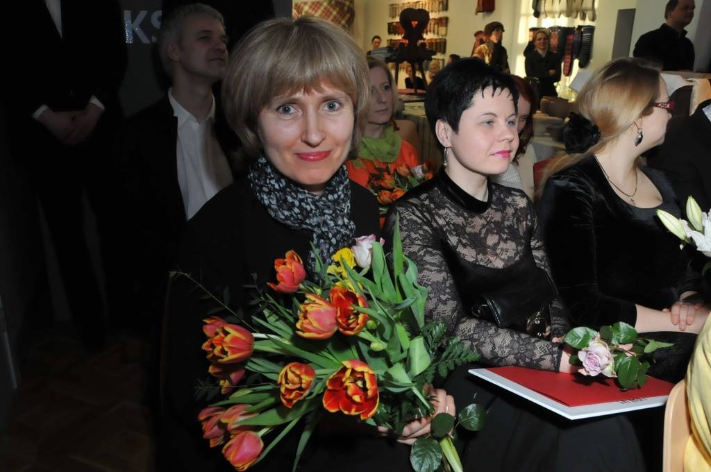 Foto no Liepājas Gada balvas kultūrā pasniegšanas ceremonijas Liepājas muzejā 8.marta vakarā. Plašāk informēsim atsevišķi.
Autors: ReKurZeme, portāls