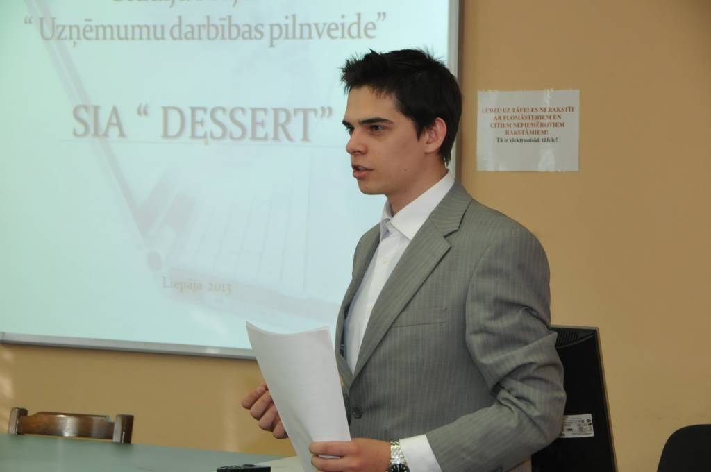 Autors: Dainis Ģelzis