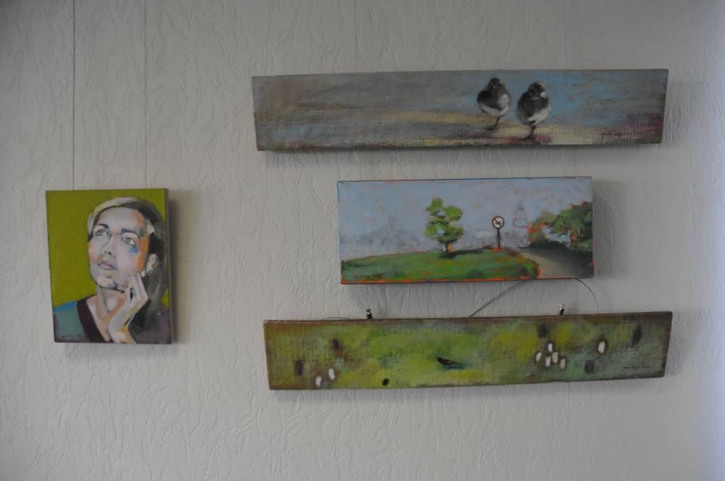 Pāvilostas domes zālē apskatāma mākslinieces Gundegas Tūtānes izstāde "Zīme", izrāda bibliotēkas vadītāja Mairita Vītola. Izstāde veltīta Pāvilostas pilsētas dzimšanas dienai, kas tika atzīmēta pirms divām nedēļām. "Mani kā pāvilostnieci...
Autors: Ieva Kupše