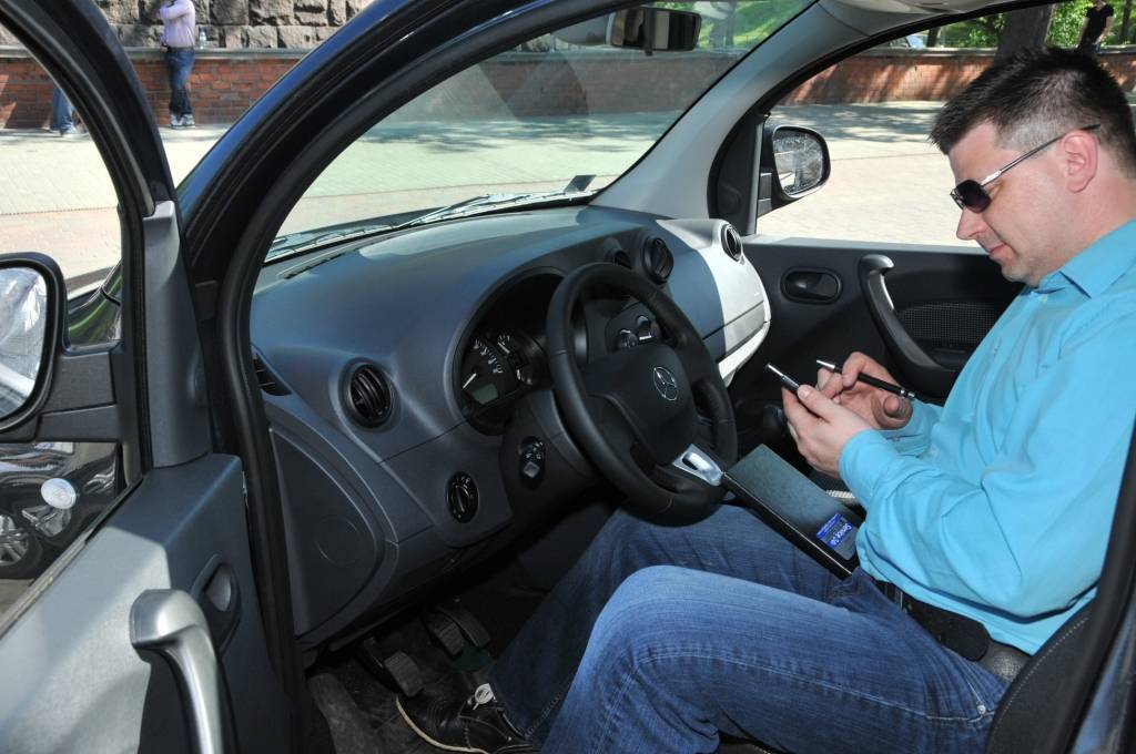 No 20. līdz 23. maijam jaunākie Mercedes-Benz komerctransporta modeļi apceļo Latviju Domenikss rīkotajā tūrē, kuras laikā arī ikviens interesents varēs veikt izmēģinājuma braucienus un saņemt profesionālu ekspertu konsultācijas.

Tūres...
Autors: ReKurZeme, portāls