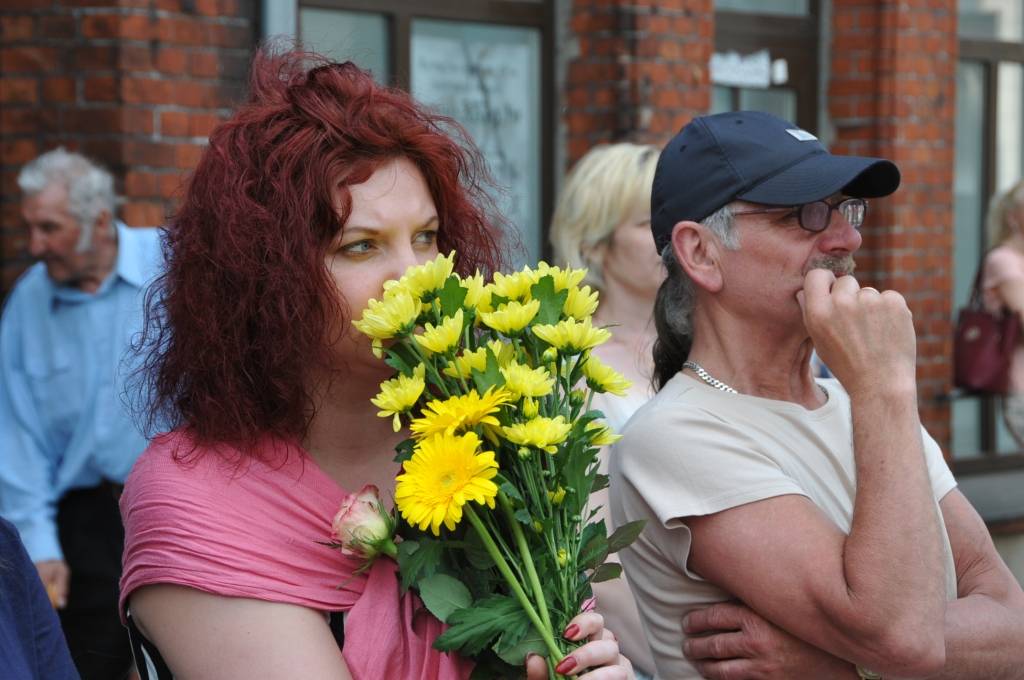 18. maijā Liepājā, Zivju ielā, notika svinīgs pasākums, kurā Latvijas mūzikas slavas alejā tika uzņemti jauni mūziķi.
Autors: ReKurZeme, portāls