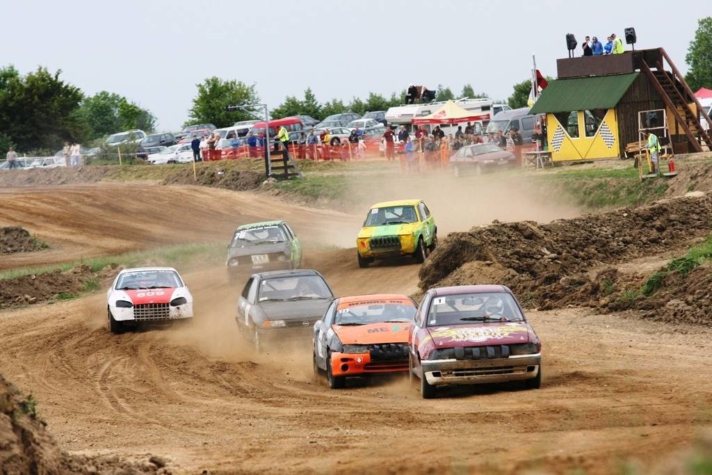 Autors: www.autocross.lv