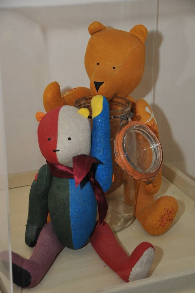 No 1. jūnija Liepājas muzeja vēsturiskajā ratnīcā Kūrmājas prospektā 16 skatāma izstāde "Art Teddy lāči Liepājā", kuras laikā notiks interesantas radošas meistardarbnīcas un tikšanās, informē Muzejpedagoģe Astra Dzērve.
8. jūnijā plkst....
Autors: ReKurZeme, portāls