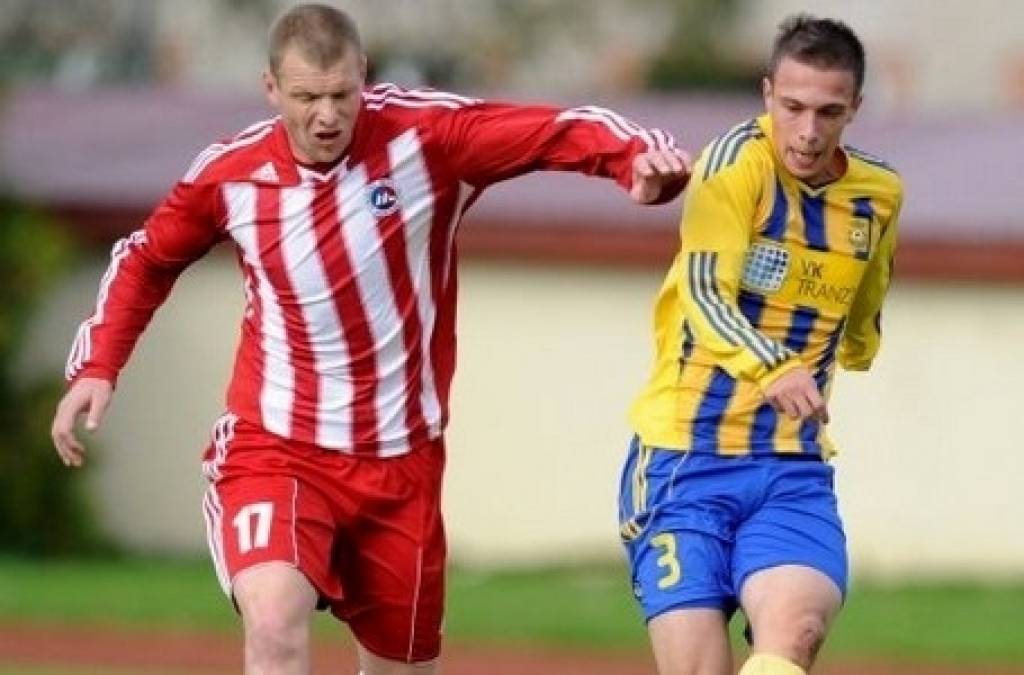 Autors: Romāns Kokšarovs, f64