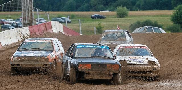 Autors: www.autocross.lv