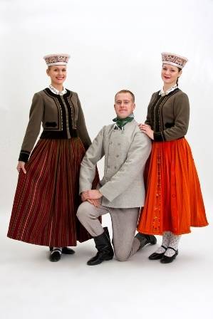 "Rucavieša" Nīcas tautastērpu komplekti.
Autors: Publicitātes foto