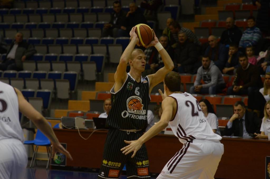 Autors: Uldis Dobelis