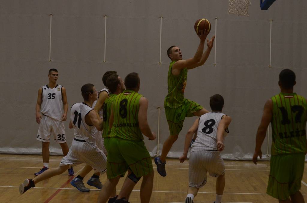 Autors: Uldis Dobelis