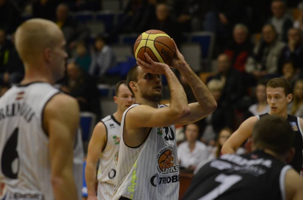 Autors: Uldis Dobelis