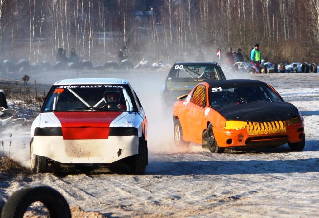 Autors: www.autocross.lv