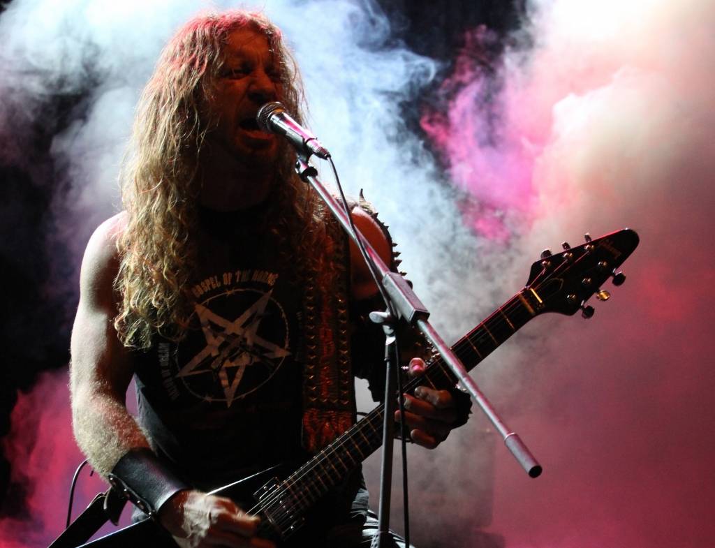 "Deströyer 666".
Autors: Publicitātes foto