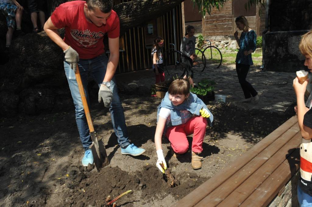Autors: Dainis Ģelzis