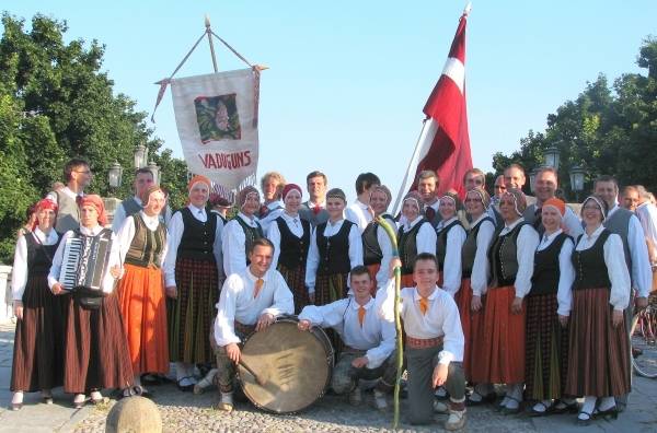 Aluksniesiem.lv raksta attēla aizvietotājs