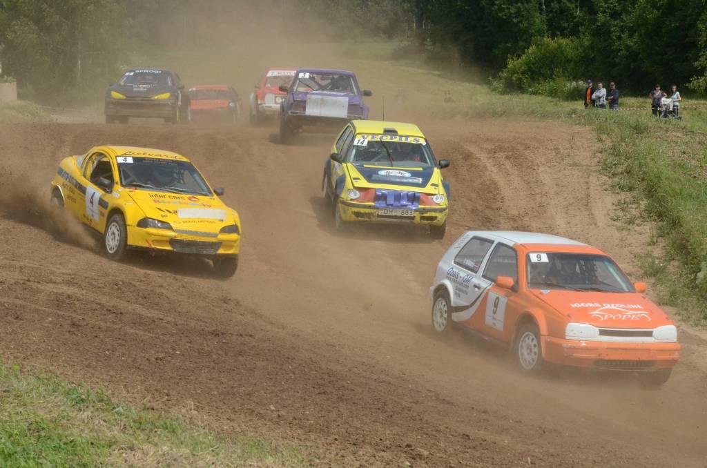 Autors: Uldis Dobelis