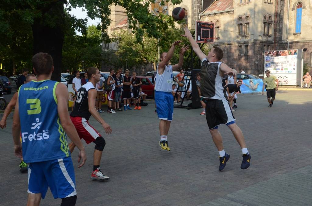 Autors: Uldis Dobelis