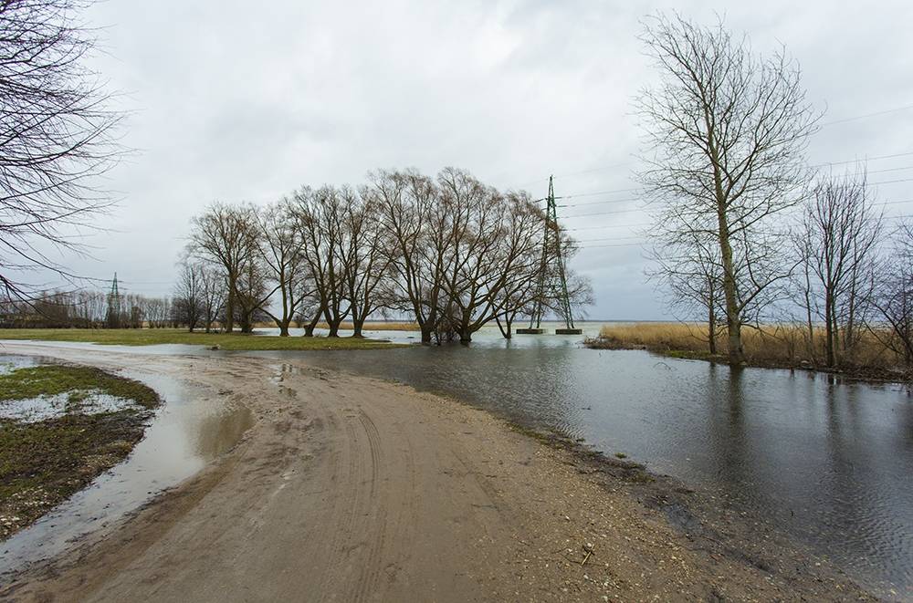 Liepājas ezers svētdien bija 