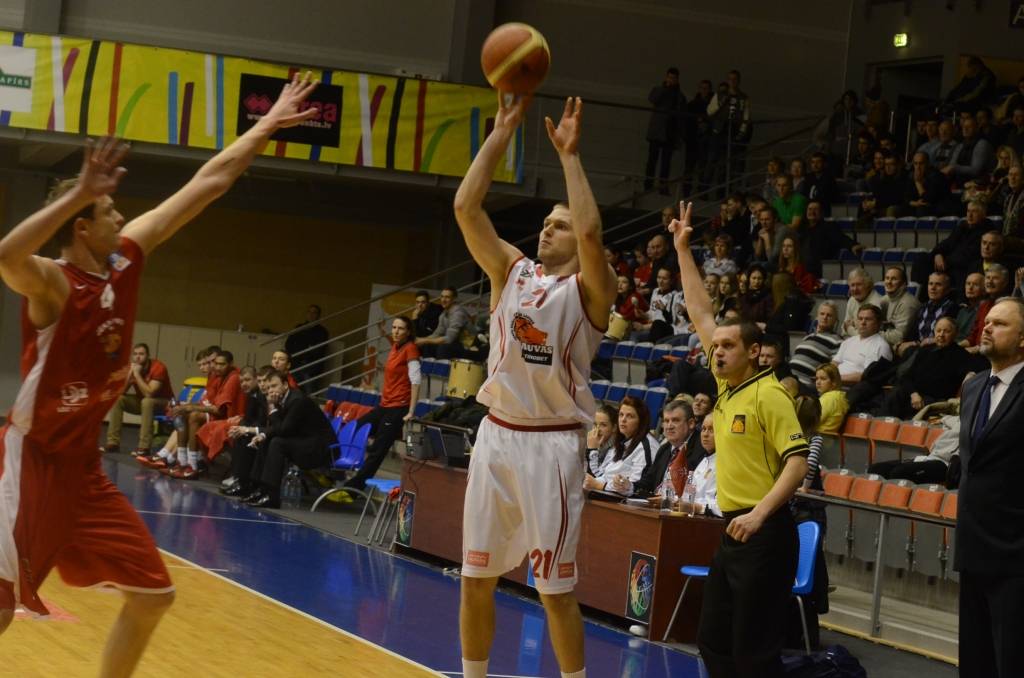 Autors: Uldis Dobelis