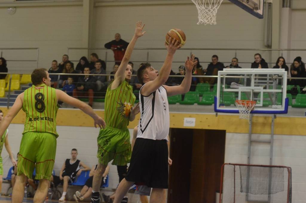 Autors: Uldis Dobelis