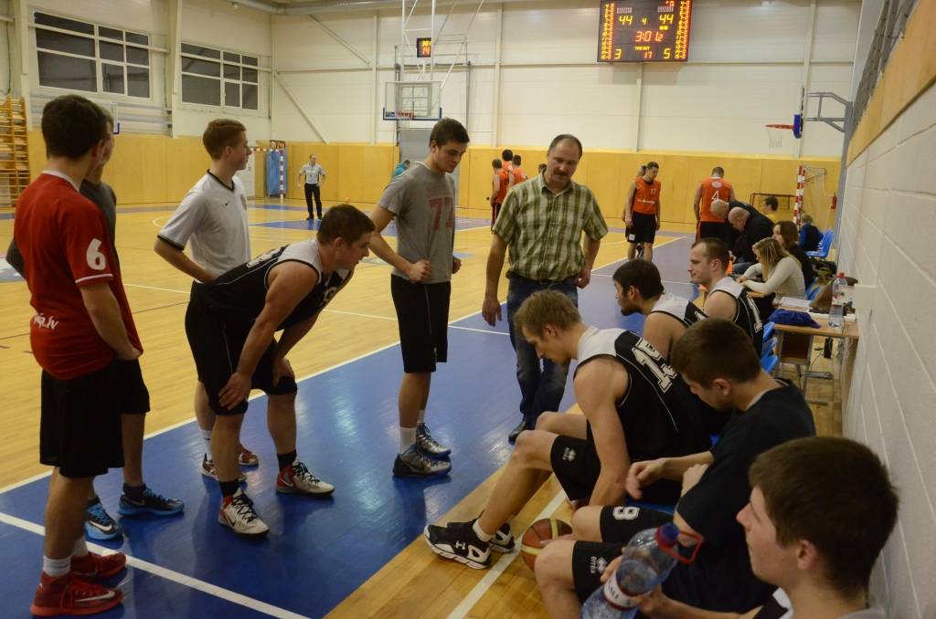 Autors: Uldis Dobelis