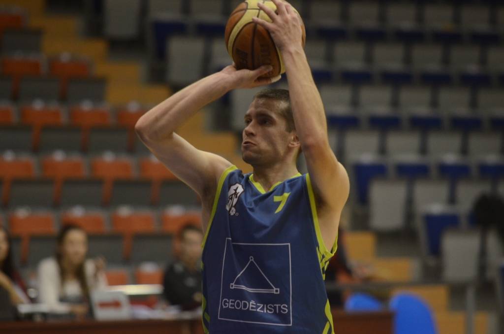 Autors: Uldis Dobelis