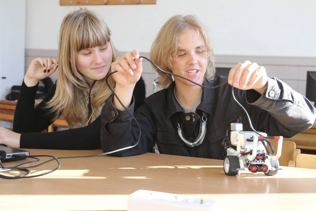 Aluksniesiem.lv raksta attēla aizvietotājs