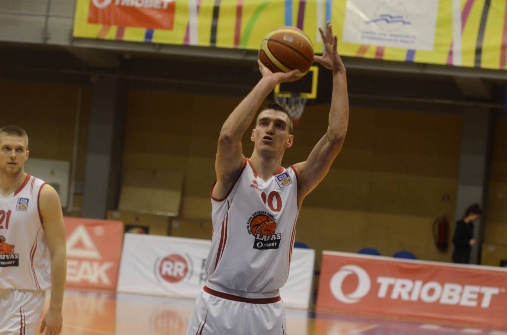 Autors: Uldis Dobelis