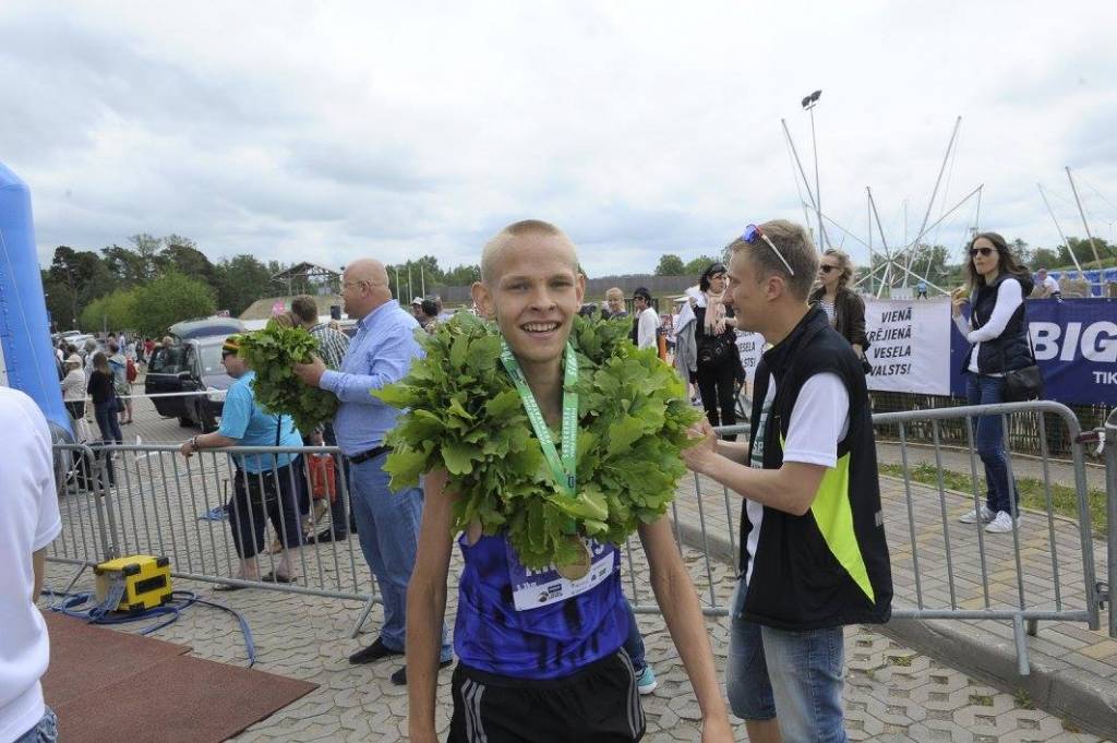 Artūrs Niklāvs Medveds Ventspils pusmaratonā. 
Autors: No Maijas Pūpolas arhīva