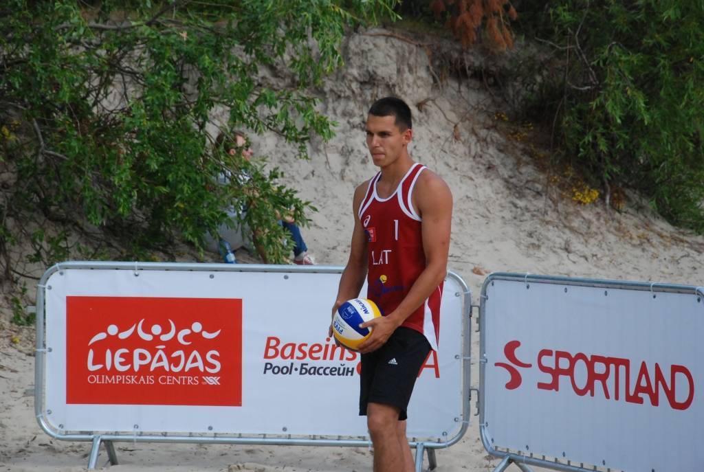 Autors: Uldis Dobelis