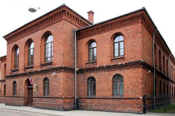 Aluksniesiem.lv raksta attēla aizvietotājs