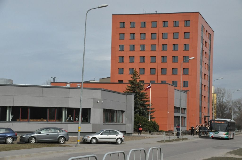 Autors: Dainis Ģelzis