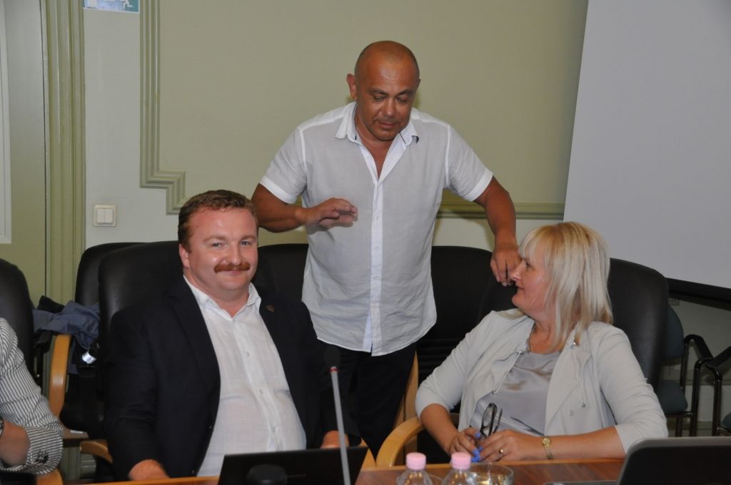 Autors: Dainis Ģelzis