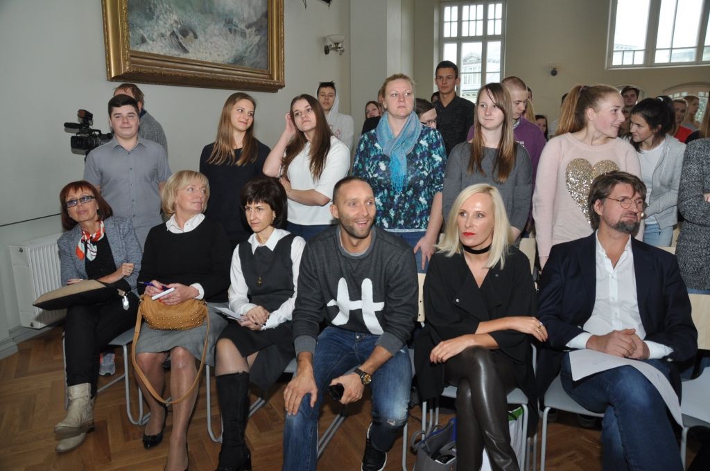 Autors: Dainis Ģelzis