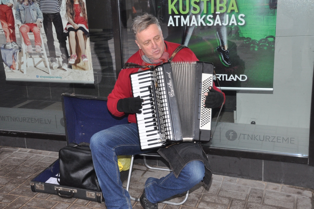 Autors: Dainis Ģelzis