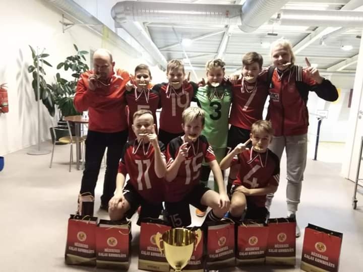 Autors: Nīcas sporta halle