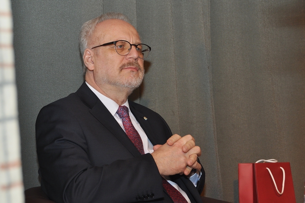 Autors: Dainis Ģelzis