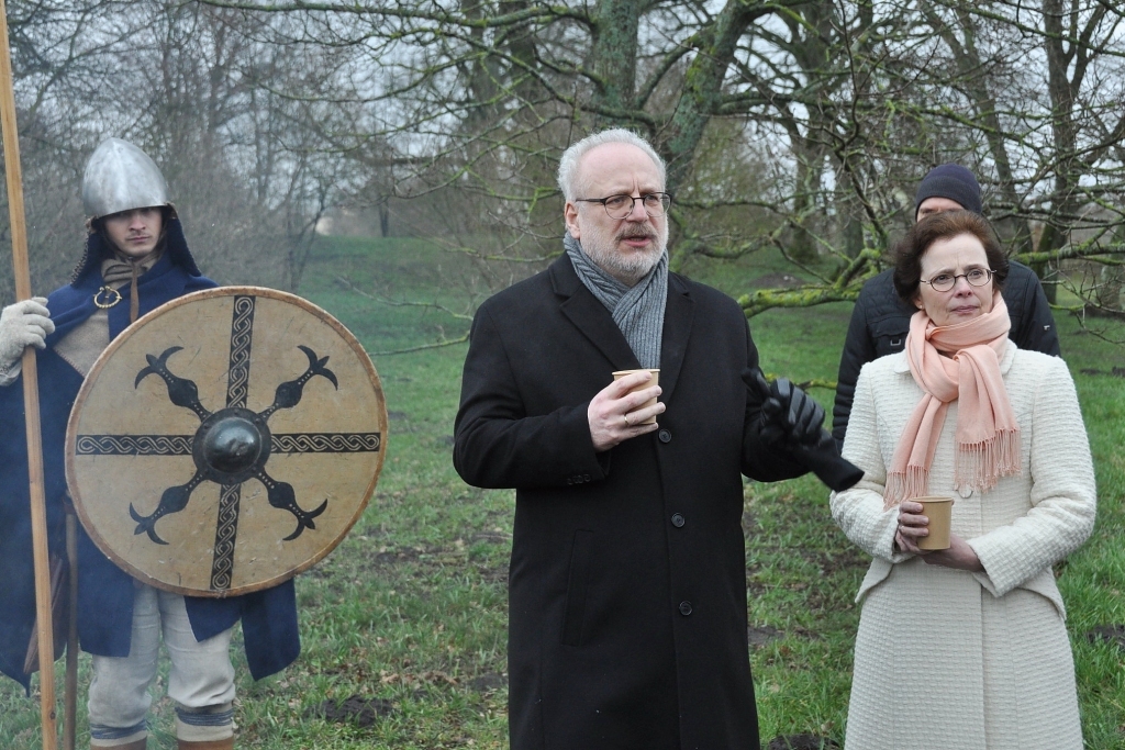 Valsts prezidents Egils Levits martā viesojās Grobiņā. 
Autors: Dainis Ģelzis