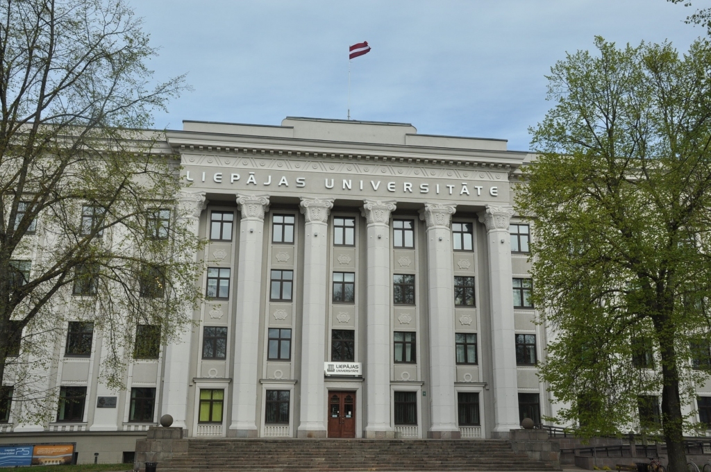 Autors: Dainis Ģelzis