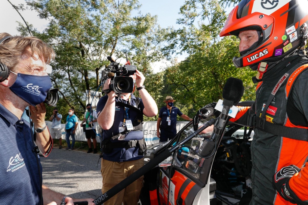 Autors: @FIAERC