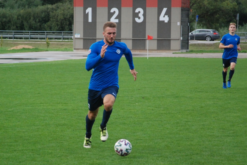 Autors: Uldis Dobelis