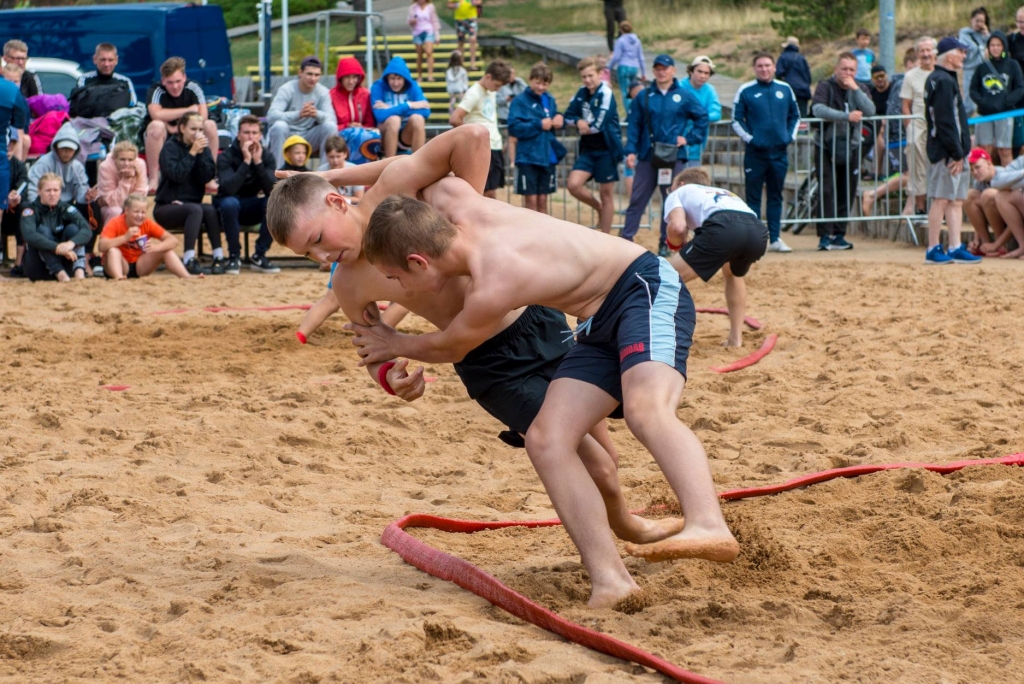Cīņa starp diviem liepājniekiem – Dmitrijs Prohorovs un Daniels Cimbaļenko.
Autors: Publicitātes foto