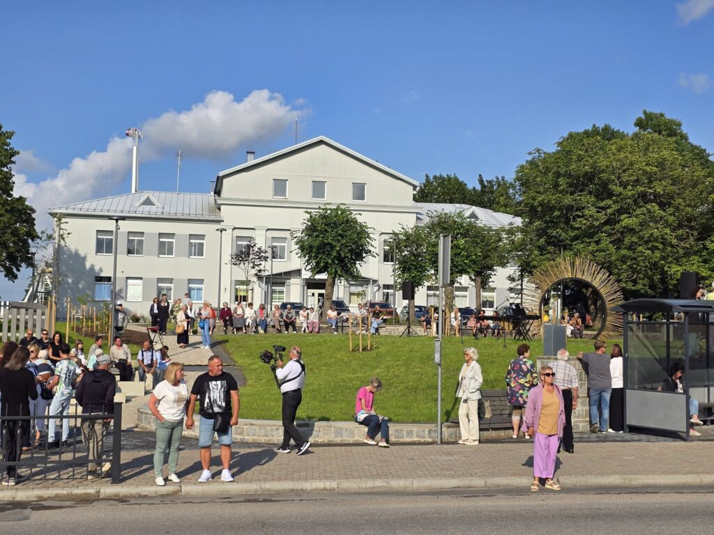 Aluksniesiem.lv raksta attēla aizvietotājs